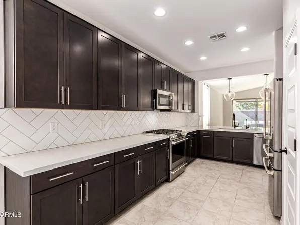 13500 N 174TH Lane, Surprise, AZ 85388