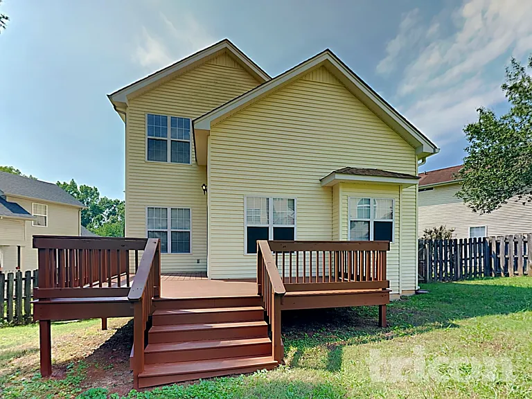 5713 Briarwick Ct — Photo 15