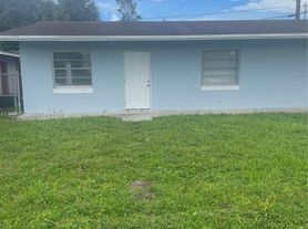 3691 SW 60th Ter, Hollywood, FL