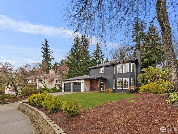 3rd image of 15368 SE 182nd Street