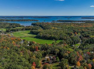 154 S Freeport Rd, Freeport, ME 04032