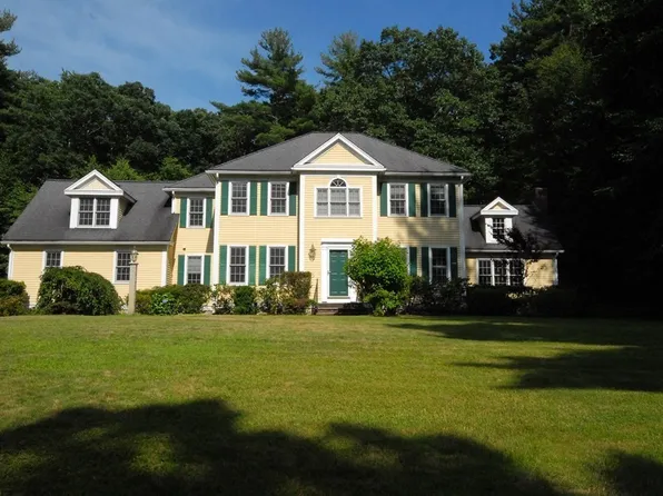 101 Schoolhouse Ln, Boxboro, MA 01719