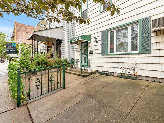 3rd image of 2837 42nd St