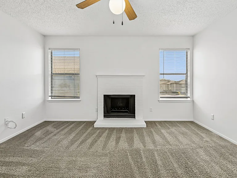 Heritage Square — Photo 10