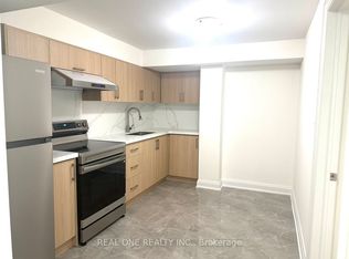 58 Rakewood Cres #BASEMENT, Toronto, ON M1V1M7