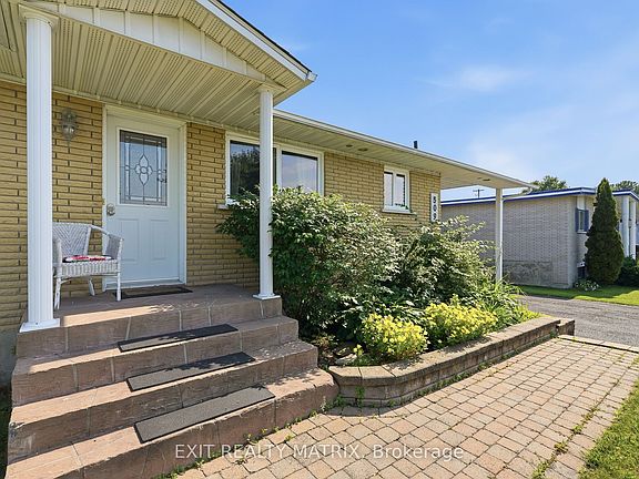 3rd image of 509 Ghislain St
