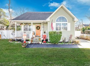 176 Bedford Avenue, Mastic, NY 11950