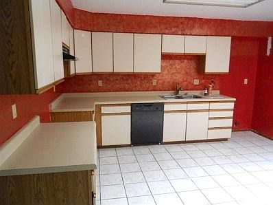 3rd image of 1694 Ebony Ave