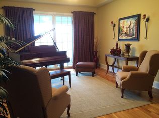 1712 Amen Corner Ct, Chesterton, IN 46304