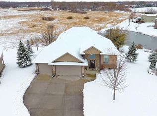 2507 7th St NE, Waseca, MN 56093