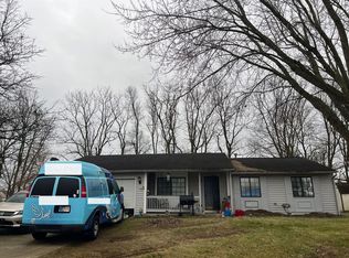 2433 Chaucer Dr, Columbus, IN 47201