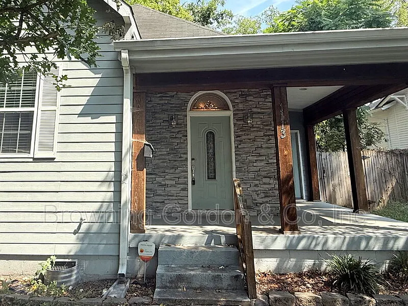 2 bed, 2.0 bath, 1686 sqft, $2,500 — Photo 2