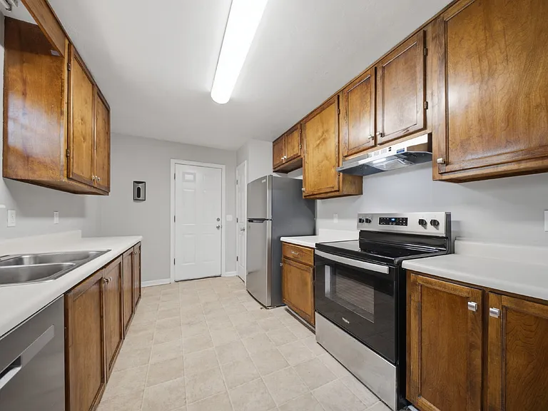 4800 Leah Ln — Photo 25