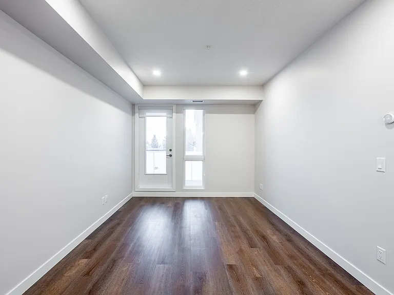 5112 Elbow Dr SW — Photo 19