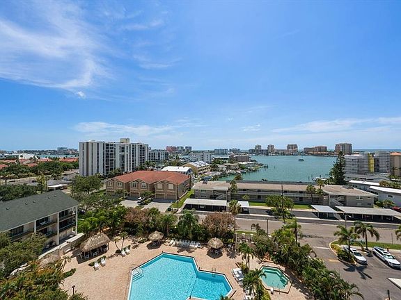 4th image of 400 Island Way APT 904