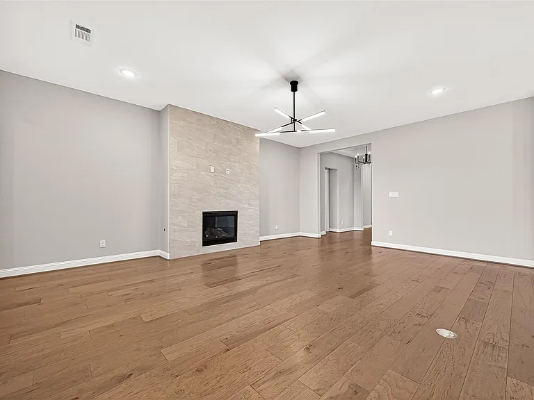 1635 Delta Oaks Dr — Photo 11