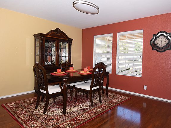 2nd image of 11831 Oak Water