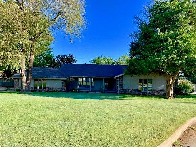 1st image of 2705 W Kathy Ln