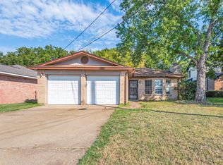 1376 Cy Blackburn Cir, Dallas, TX 75217