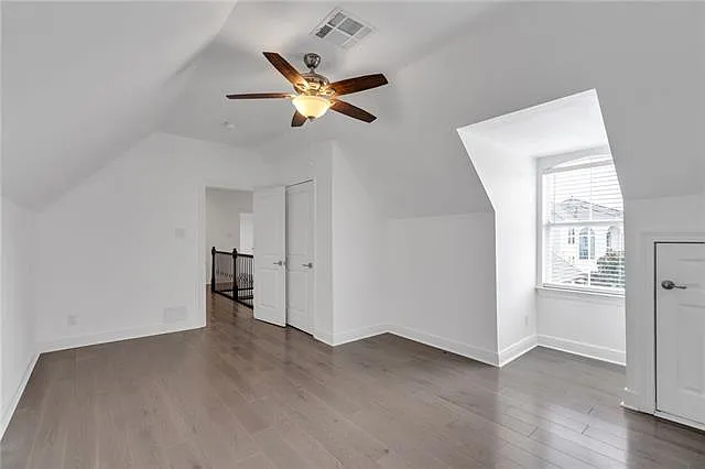 150 Pinehurst Ct — Photo 13