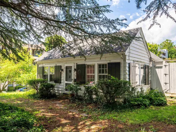 343 15th St NW, Charlottesville, VA 22903