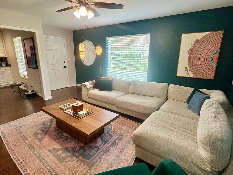 1205 Arden Dr — Photo 3