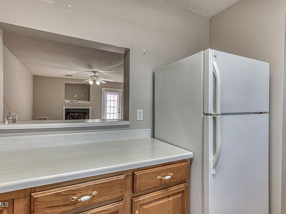 4th image of 716 King Springs Rd APT 7