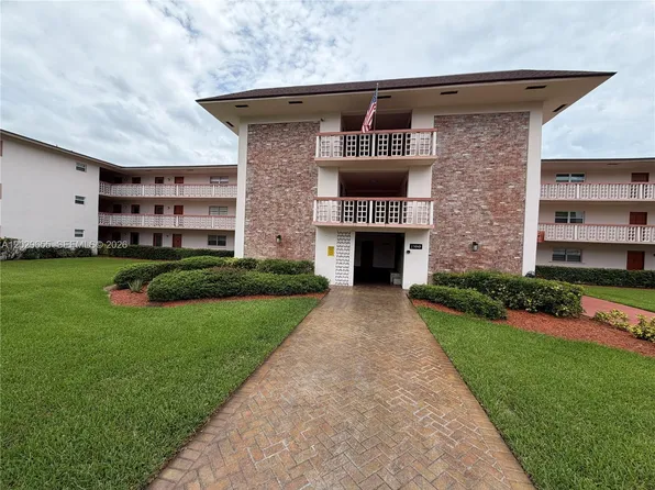 1100 Hillcrest Ct APT 111, Hollywood, FL 33021