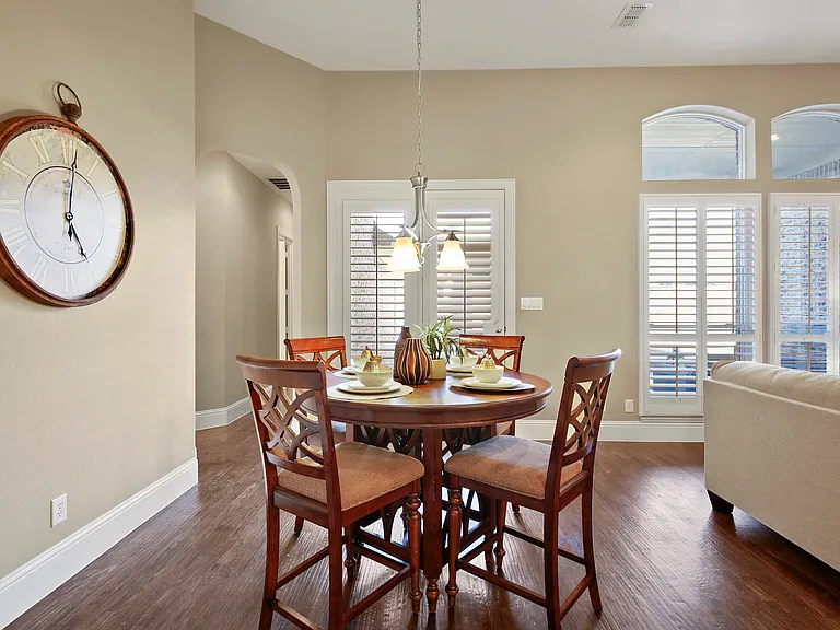 13732 Eleanor Ave — Photo 22