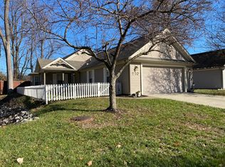910 Carriage House Ct, Jeffersonville, IN 47130