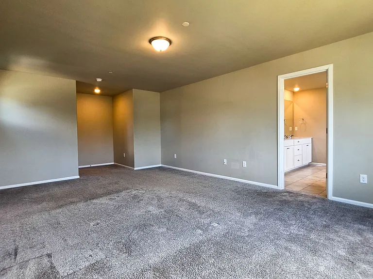 4342 Acacia Ln SE — Photo 19
