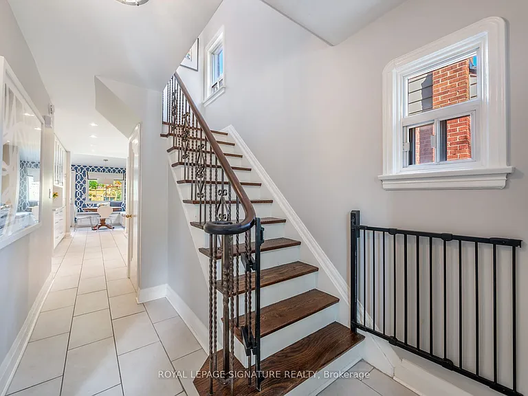 31 Brookview Dr — Photo 16