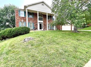 6734 Wynfield Terrace Dr, Saint Louis, MO 63129