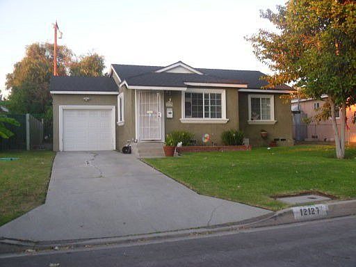 1st image of 12127 Eddystone St