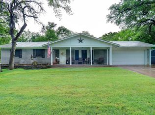 217 Stone Dr, Lakeside, TX 76108