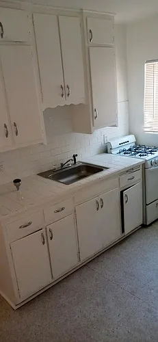 1812 Gold Ave SE #A Photo 1