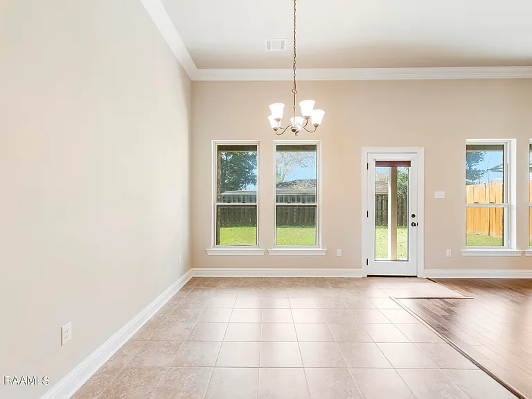 244 Rosemary Pl — Photo 9