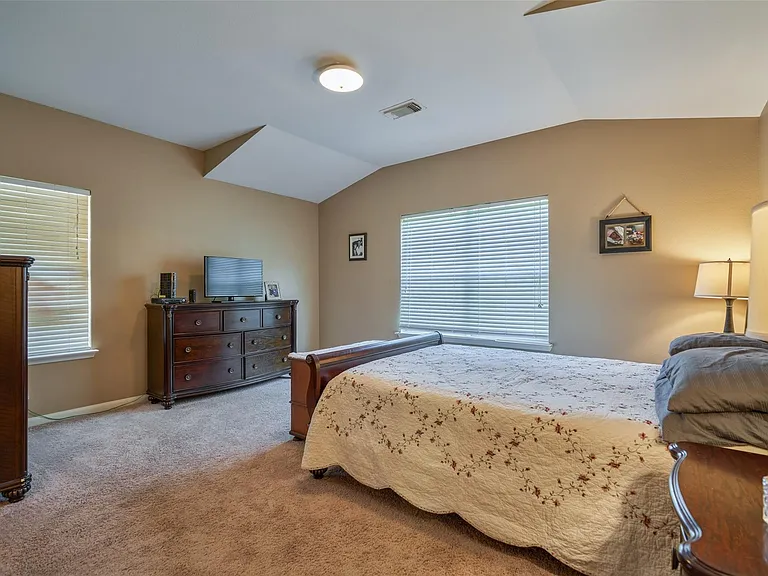 6214 Channelbrook Ln — Photo 18