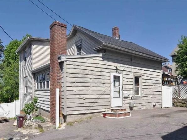 344R Grove St, Woonsocket, RI 02895