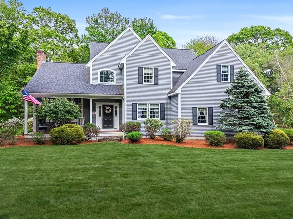 8 Wild Rd, Hopkinton, MA 01748