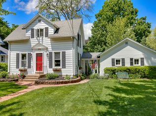 531 Spring St, Batavia, IL 60510