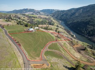 4 Quiet Hills Ln, Lenore, ID 83541