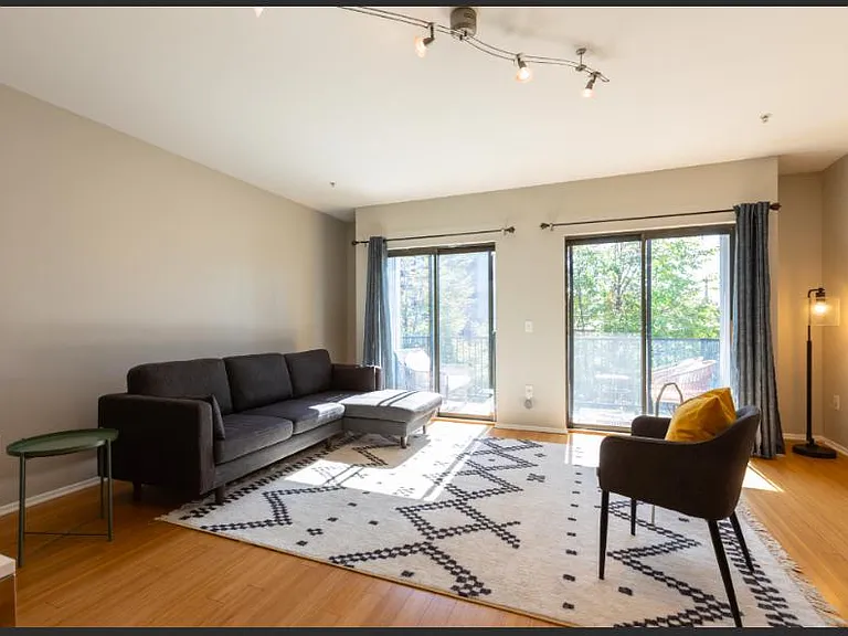 3149 Blake St #202 — Photo 4
