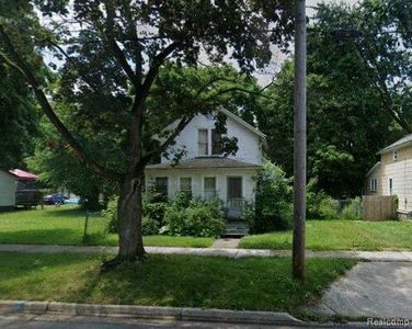 925 N Church St, Kalamazoo, MI, 49007