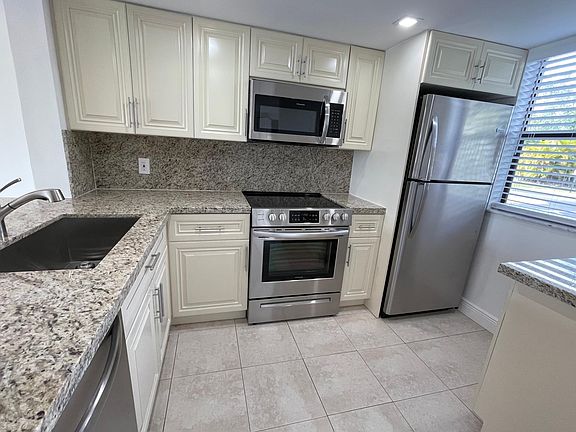 Kitchen / All New Appliances and Cabinets