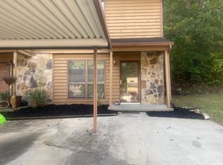 158 Hendrix Dr, Oak Ridge, TN 37830