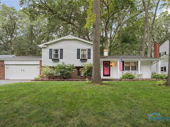 2451 Kimberly Dr, Toledo, OH 43615