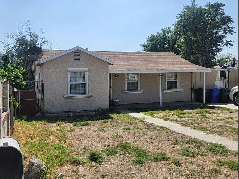 14793 Rosemary Dr — Photo 2