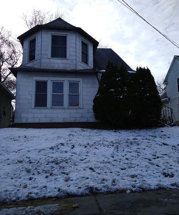 1st image of 1211 Western Ave
