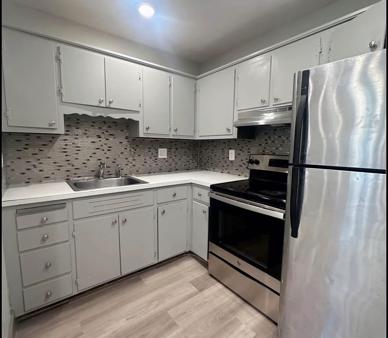 1 bed, 675 sqft, $1,300 — Photo 1
